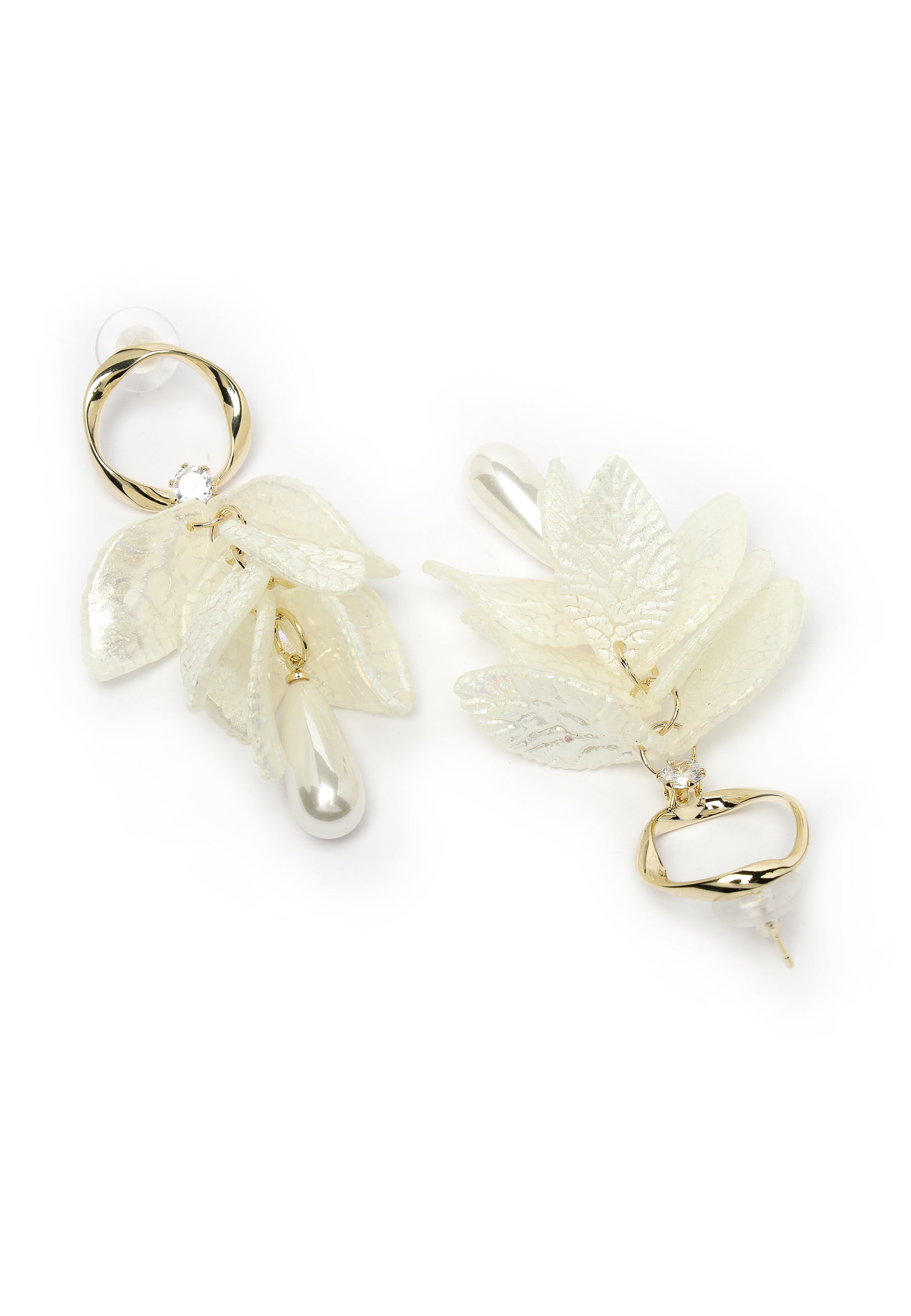 Boucles d'oreilles pendantes en cascade de feuilles blanches