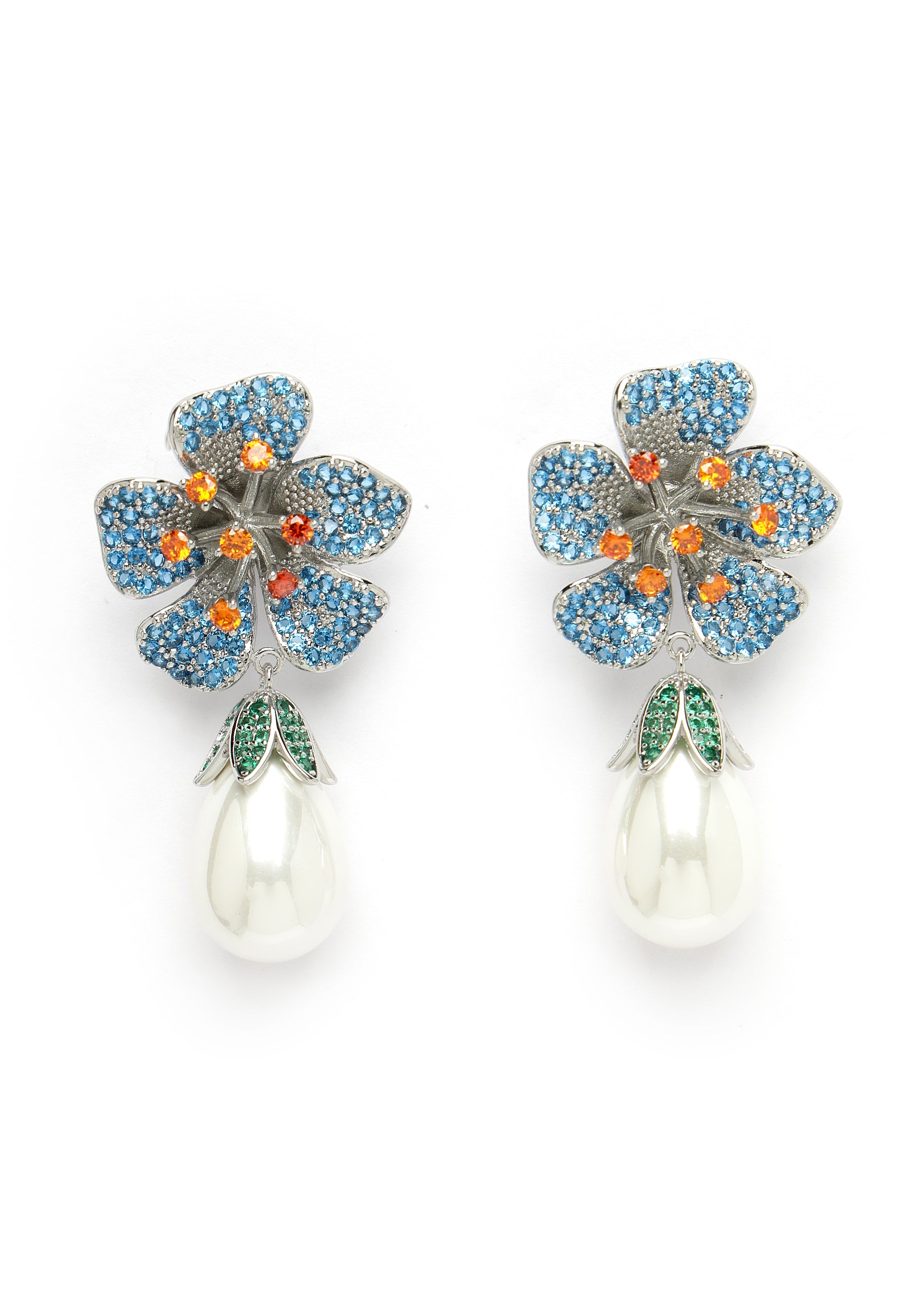 Pendientes colgantes con flores de circonita