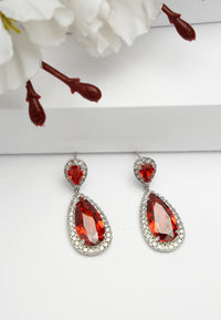 Boucles d'oreilles pendantes en zircone rouge