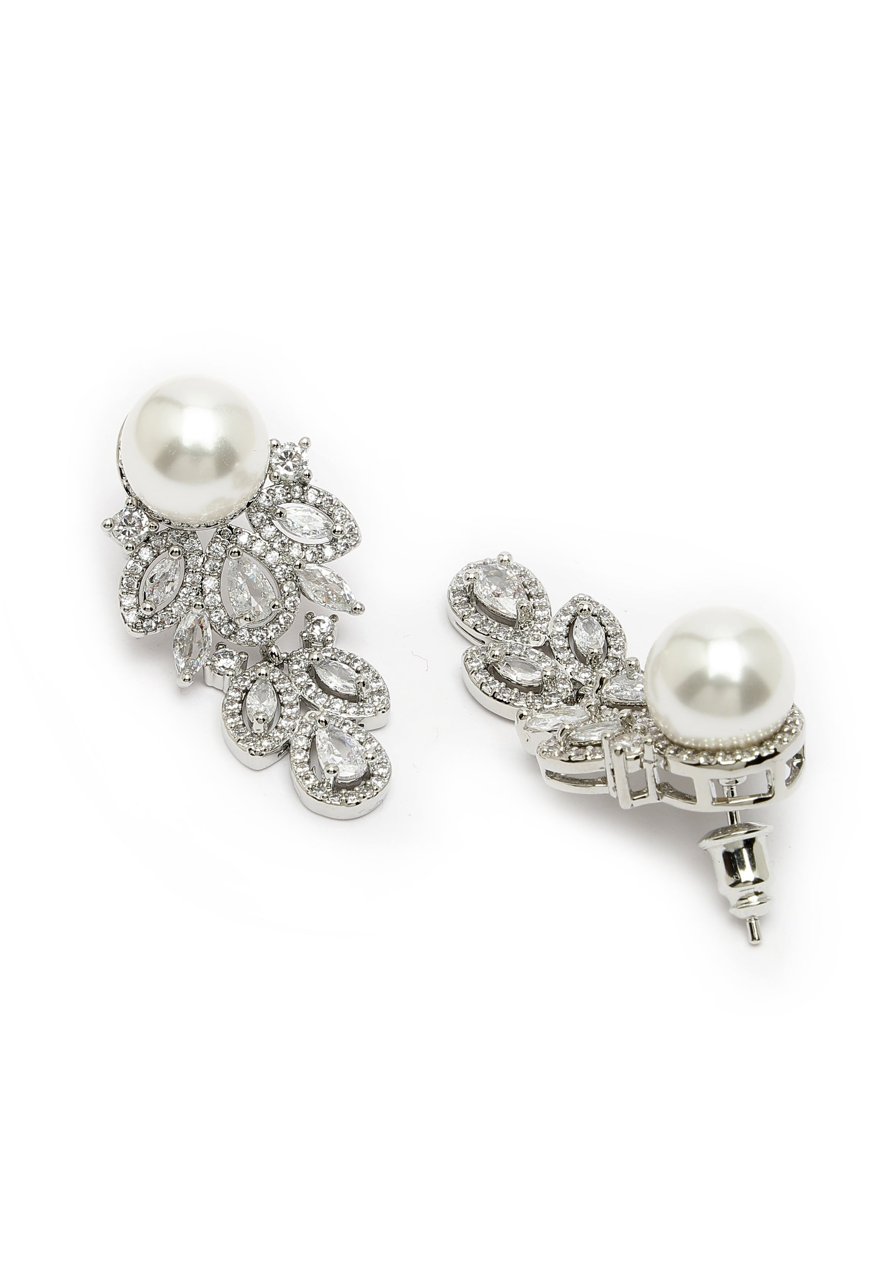 Boucles d'oreilles de luxe modernes en zircone