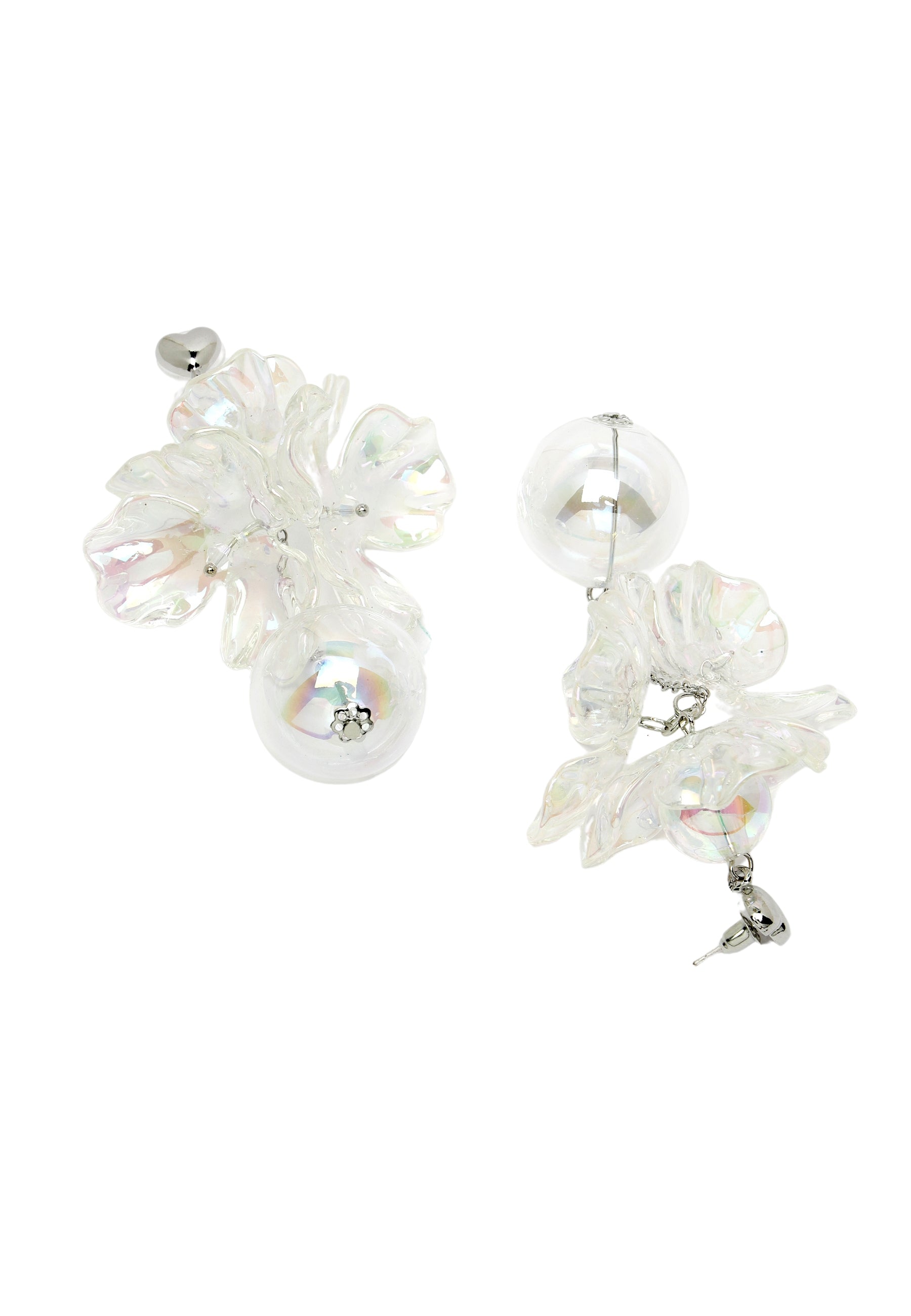 Boucles d'oreilles pendantes florales en nacre