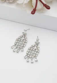 Dewdrop Classy Earrings