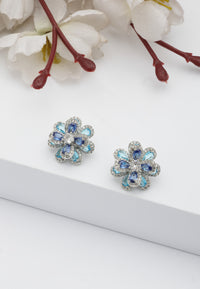 Boucles d'oreilles en stud florales épanouies