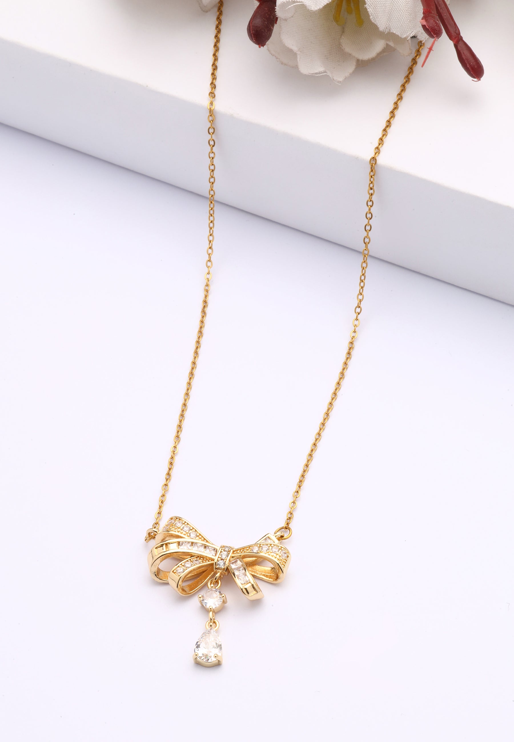 Golden Bow Necklace