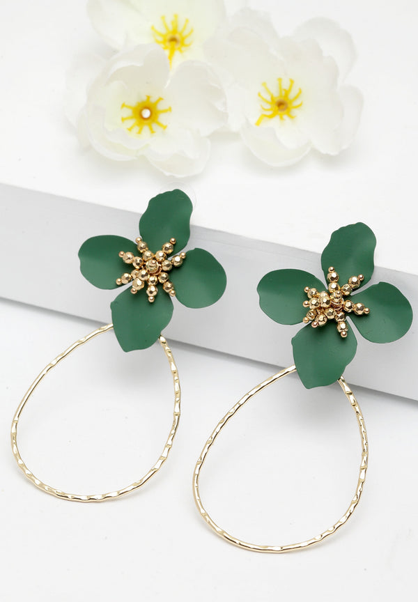 Plush Gold-Plated Flower Earrings