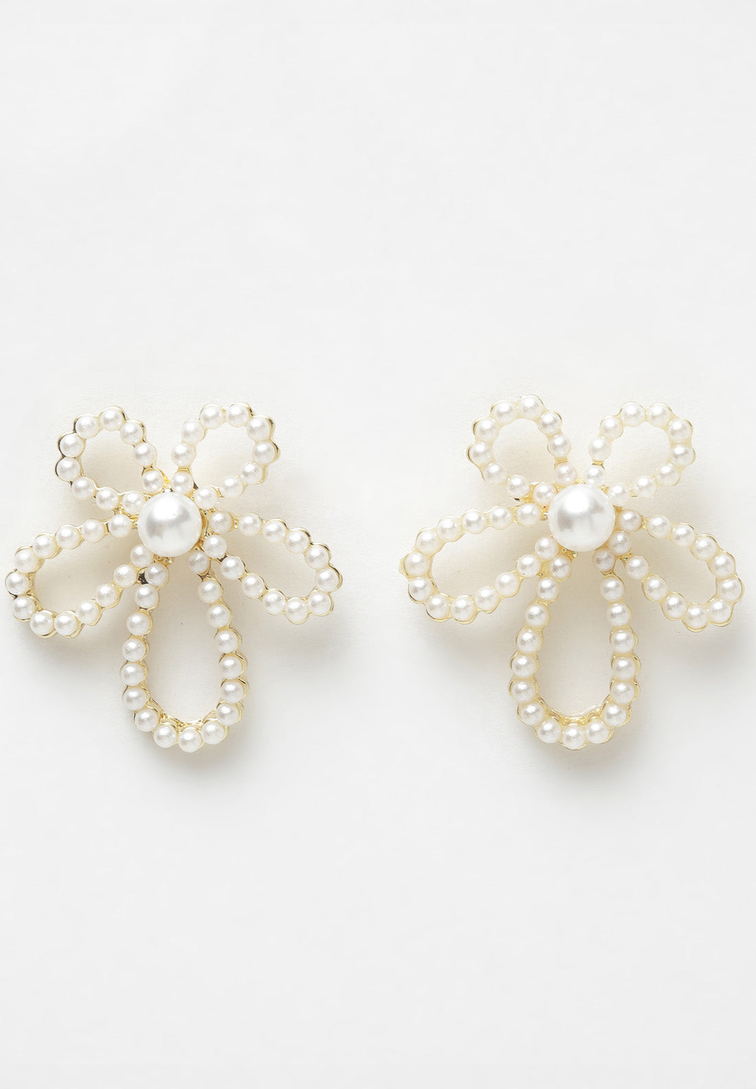 Kolczyki z kwiatowymi perłami